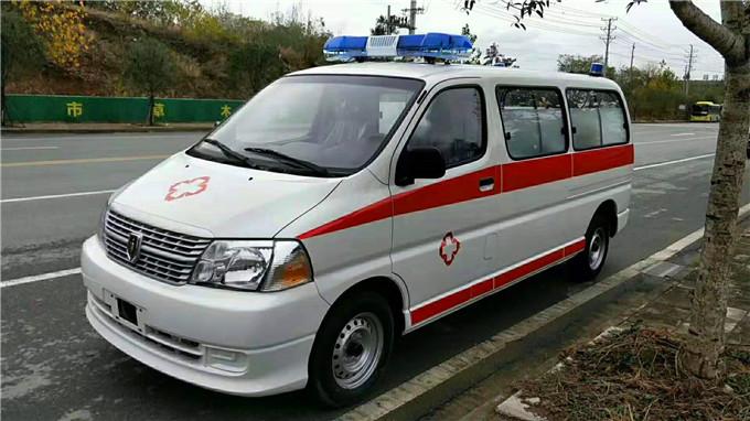 法库县丰田海狮救护车